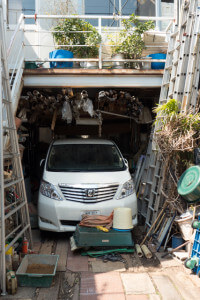 Tokyo construction company run out of the proprietor's garage.