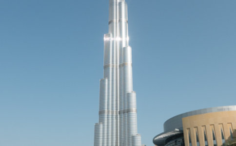 Dubai and Abu Dhabi – All That Glitters…
